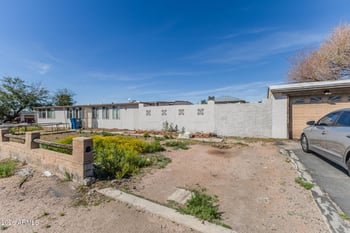 9478 Escondido Ave, Mesa, AZ 85208