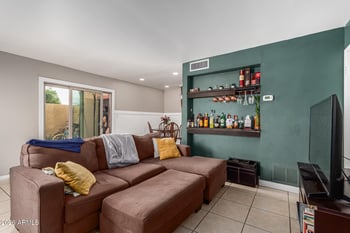 948 Alma School Rd #128, Mesa, AZ 85210