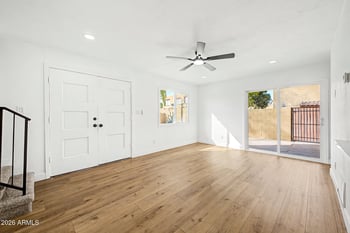 948 Alma School Rd #8, Mesa, AZ 85210