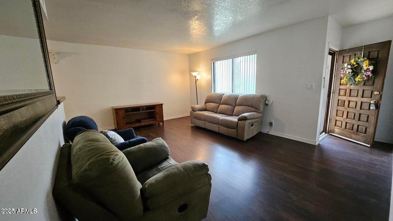 948 Cherry St, Mesa, AZ 85201