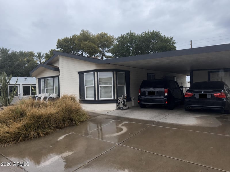 948 E Eagle Dr, San Tan Valley, AZ 85140