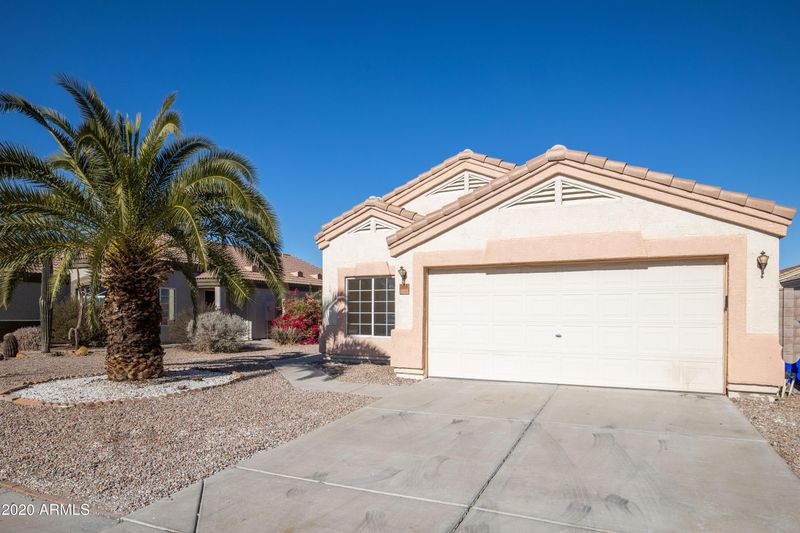 948 E Laredo St, Chandler, AZ 85225