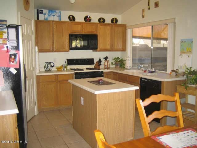 948 E Morelos St, Chandler, AZ 85225