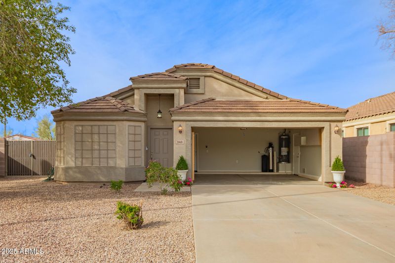 948 N 90th Cir, Mesa, AZ 85207