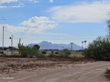 948 N Crismon Rd, Mesa, AZ 85207