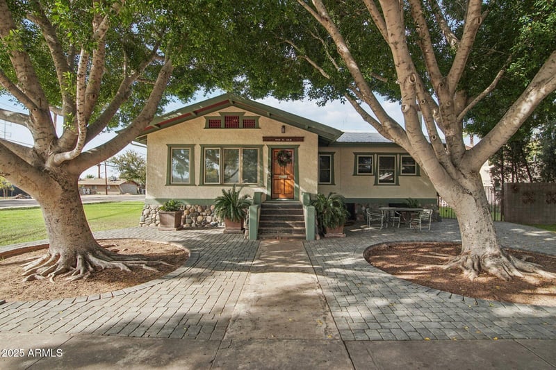 948 Ash Ave, Tempe, AZ 85281