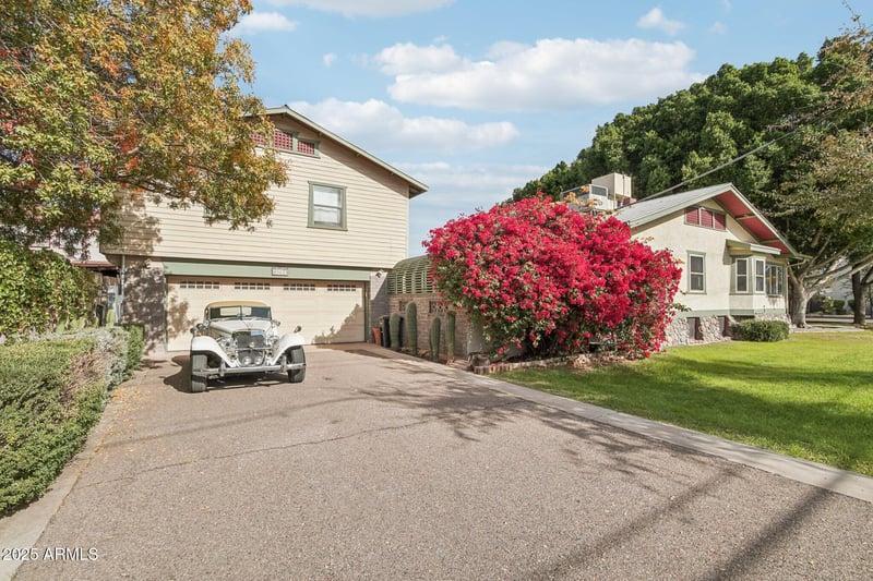 948 Ash Ave, Tempe, AZ 85281