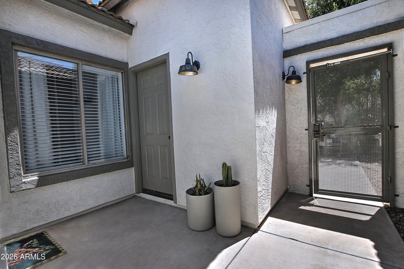 948 S Banning St, Gilbert, AZ 85296