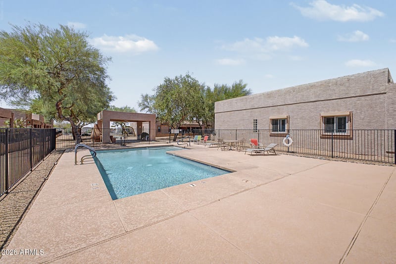 948 S Lawther Dr, Apache Junction, AZ 85120