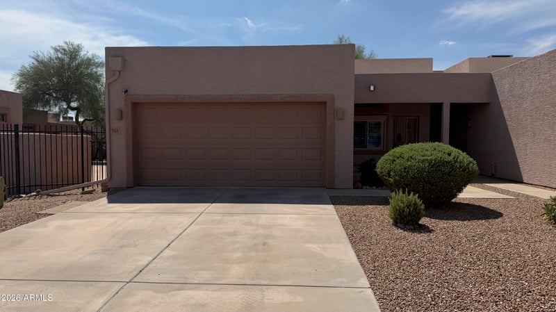 948 S Lawther Dr, Apache Junction, AZ 85120