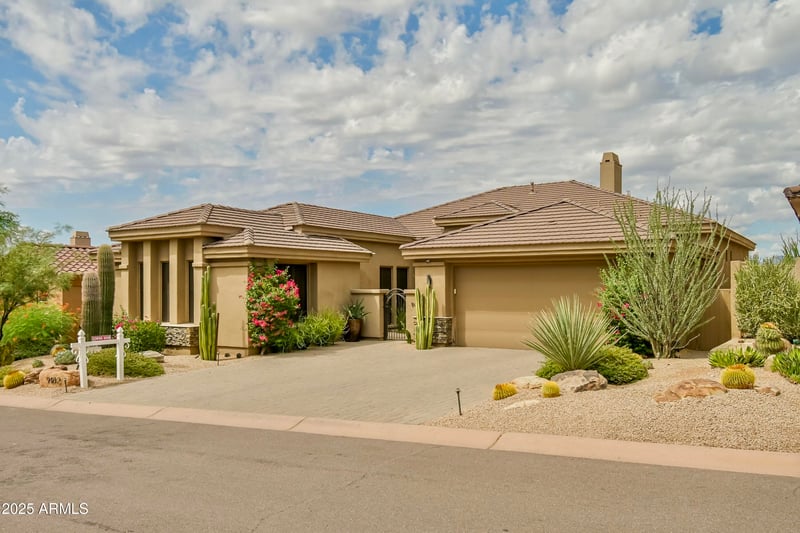 9482 Cavalry Dr, Scottsdale, AZ 85262