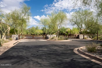 9482 Ironwood Bend, Scottsdale, AZ 85255
