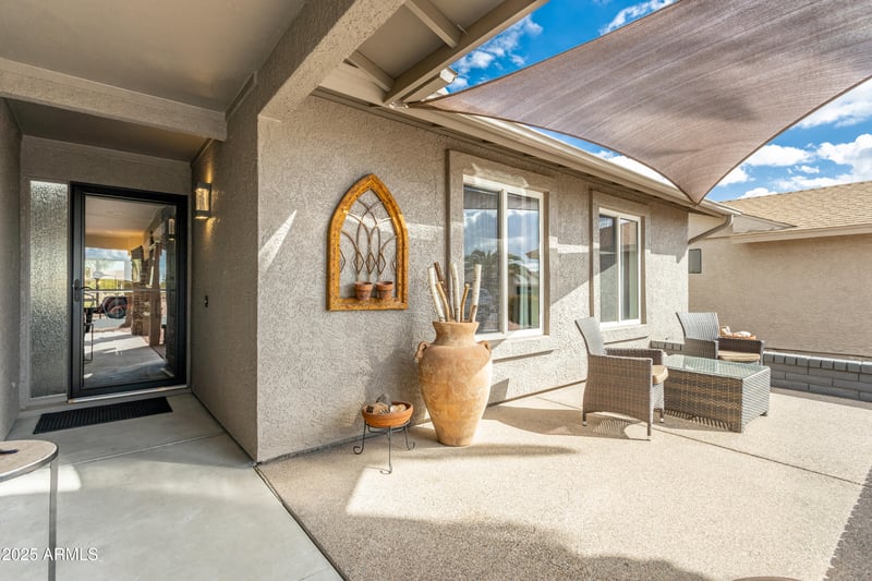 949 79th Way, Mesa, AZ 85208