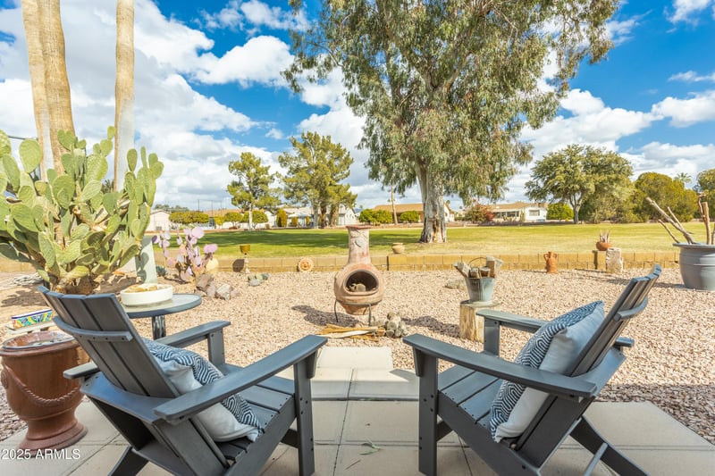 949 79th Way, Mesa, AZ 85208