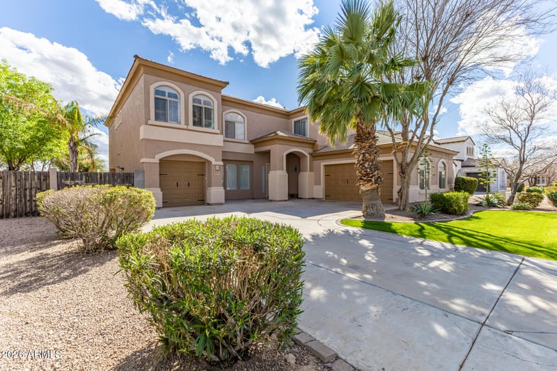 949 Benrich Dr, Gilbert, AZ 85295
