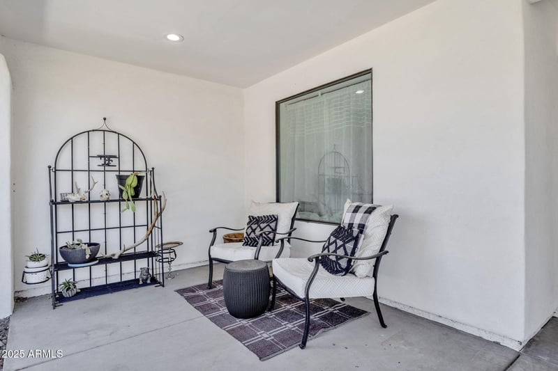 949 Eveningstar Ln, Tempe, AZ 85283