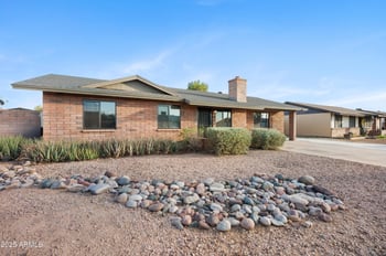 949 Hackamore St, Mesa, AZ 85201
