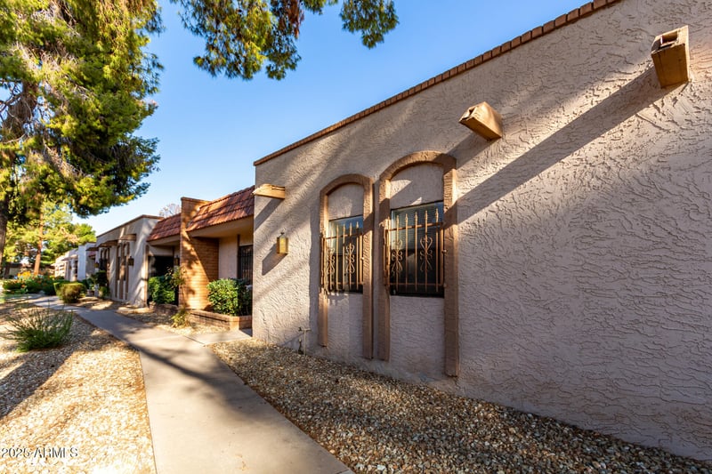 949 Revere St, Mesa, AZ 85201