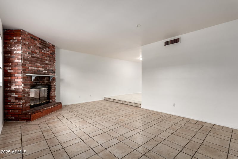 949 Revere St, Mesa, AZ 85201