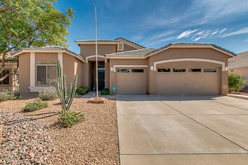 949 S Oak St, Gilbert, AZ 85233