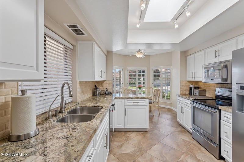 9493 105th Pl #67, Scottsdale, AZ 85258