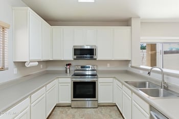 9498 82nd Glen, Peoria, AZ 85345