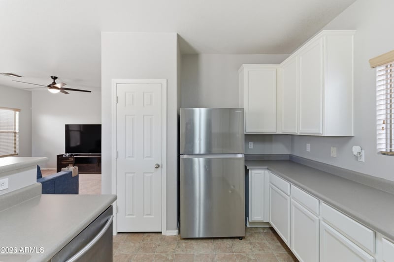 9498 82nd Glen, Peoria, AZ 85345