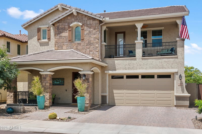 950 Edith Dr, Chandler, AZ 85225