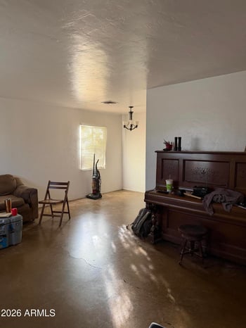 950 Roma Ave, Phoenix, AZ 85013