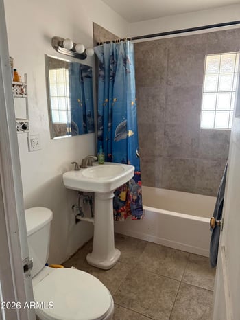950 Roma Ave, Phoenix, AZ 85013