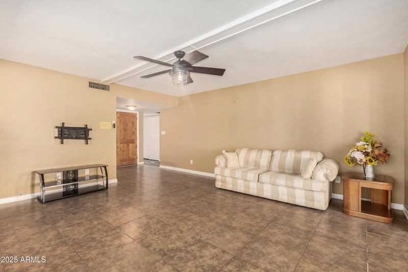 9502 Lawndale Pl, Sun Lakes, AZ 85248