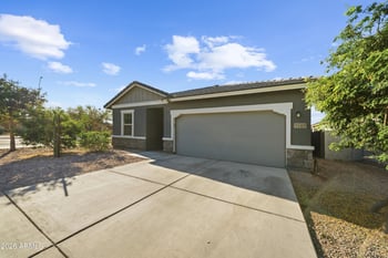 9505 Illini St, Tolleson, AZ 85353