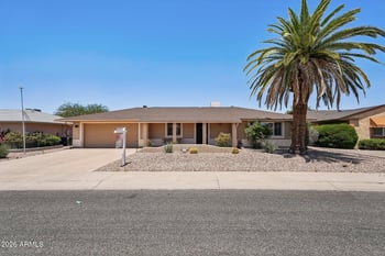 9506 Cedar Hill Cir, Sun City, AZ 85351