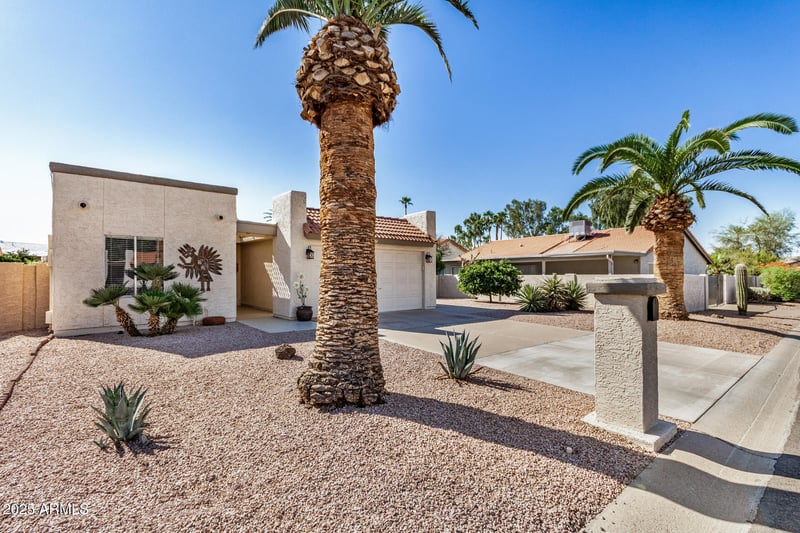 9507 Sherwood Way, Sun Lakes, AZ 85248