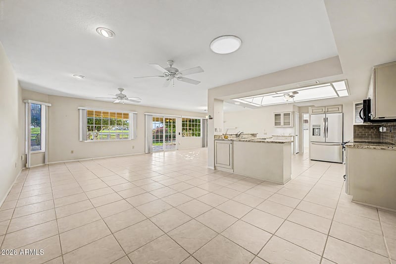 9507 W Country Club Dr, Sun City, AZ 85373