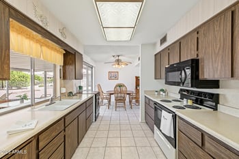 9508 W Burns Dr, Sun City, AZ 85351