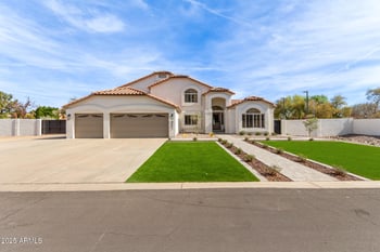 951 N Poinciana Rd, Gilbert, AZ 85234