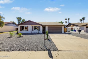 951 W Lindner Ave, Mesa, AZ 85210