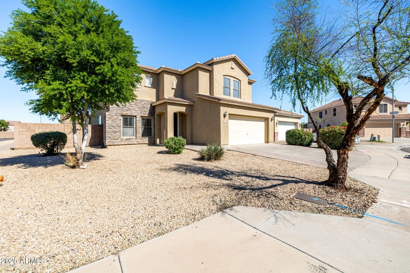 9510 Hazelwood St, Phoenix, AZ 85037