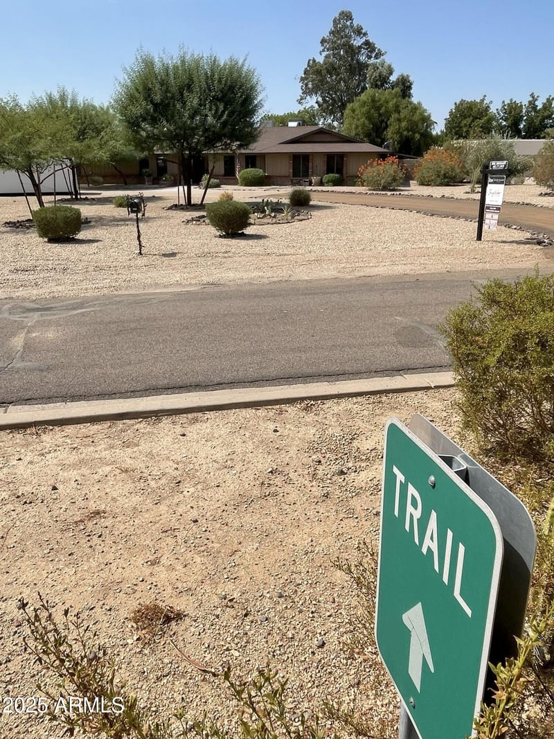 9511 Gary Rd, Scottsdale, AZ 85260
