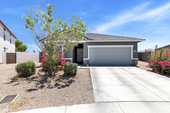 9511 Agora Ln, Tolleson, AZ 85353