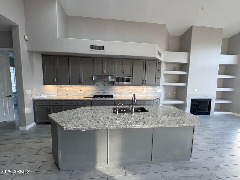9512 114th Way, Scottsdale, AZ 85259