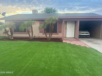 9512 N 67th Ln, Peoria, AZ 85345