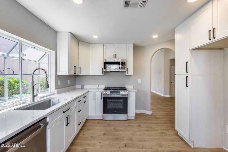 9513 Hercules Dr, Sun Lakes, AZ 85248