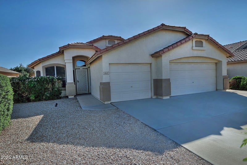 9513 Olla Cir, Mesa, AZ 85212