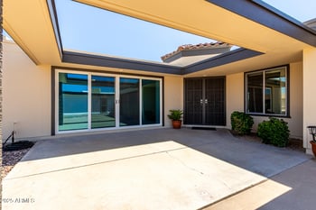 9513 Timberline Dr, Sun City, AZ 85351