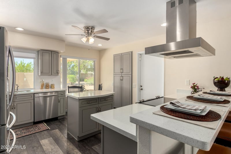 9513 Timberline Dr, Sun City, AZ 85351