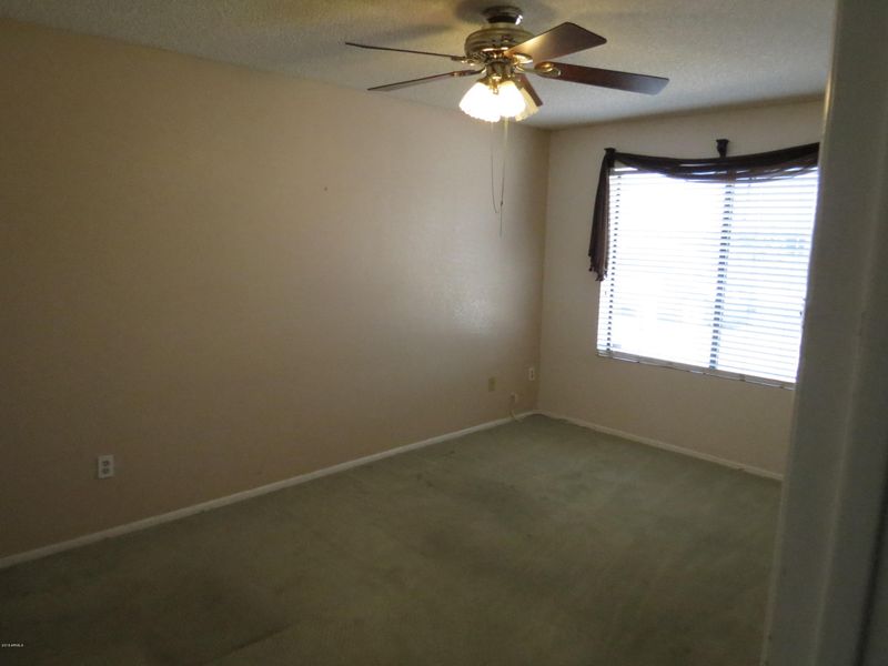 9513 W Vogel Ave, Peoria, AZ 85345