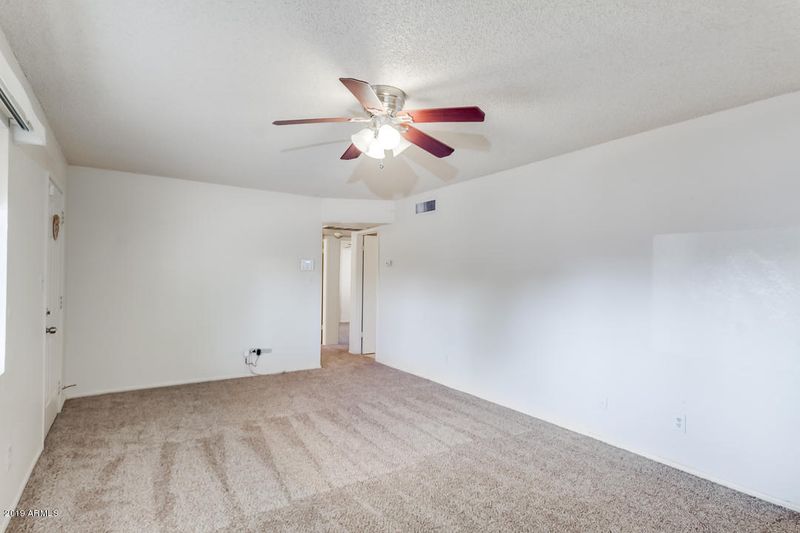 9514 E Quarterline Rd, Mesa, AZ 85207