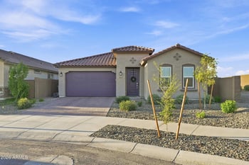 9514 W Avalon Dr, Phoenix, AZ 85037